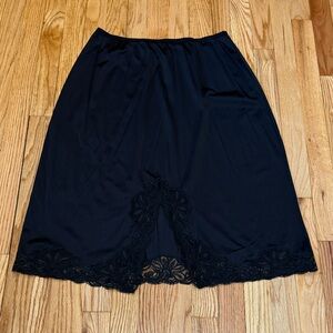 Shadowline Black Half Slip LARGE